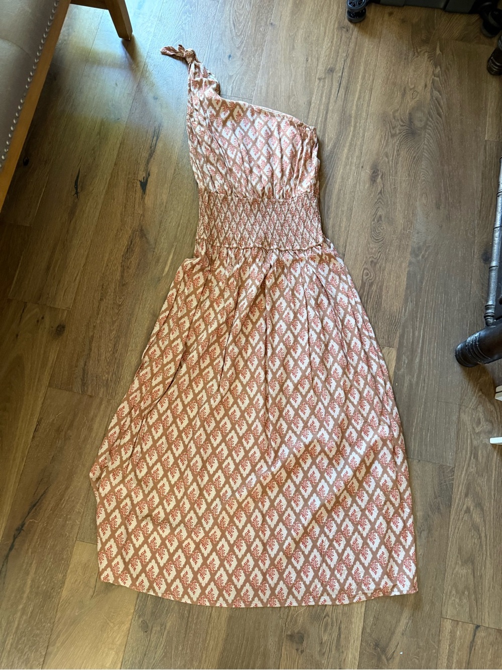 One-Shoulder Rust & Cream Patterned Maxi Dress - Picture 3 of 4